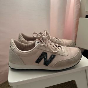 New Balance 410 Light Pink - Women’s 7.5